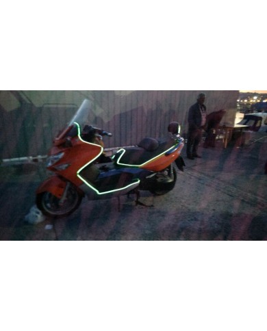 Yeşil Neon (Çıkıntılı) (3 Metre)