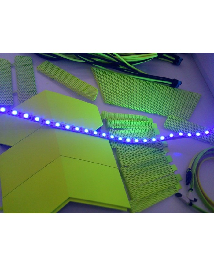 Uv Şerit Led (60 Led/M/3 Çipli)